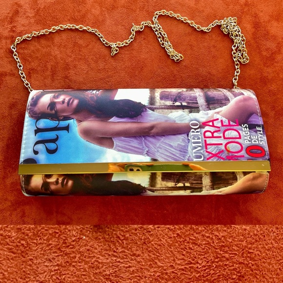 Handbags - Chic Paparazzi FASHION MAGAZINE Convertible Shoulder Bag PURSE